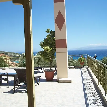 Ramona Lourdata (Kefalonia)