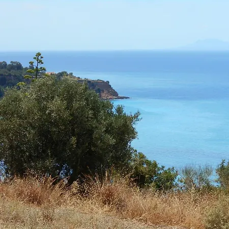 Ramona Lourdata (Kefalonia)